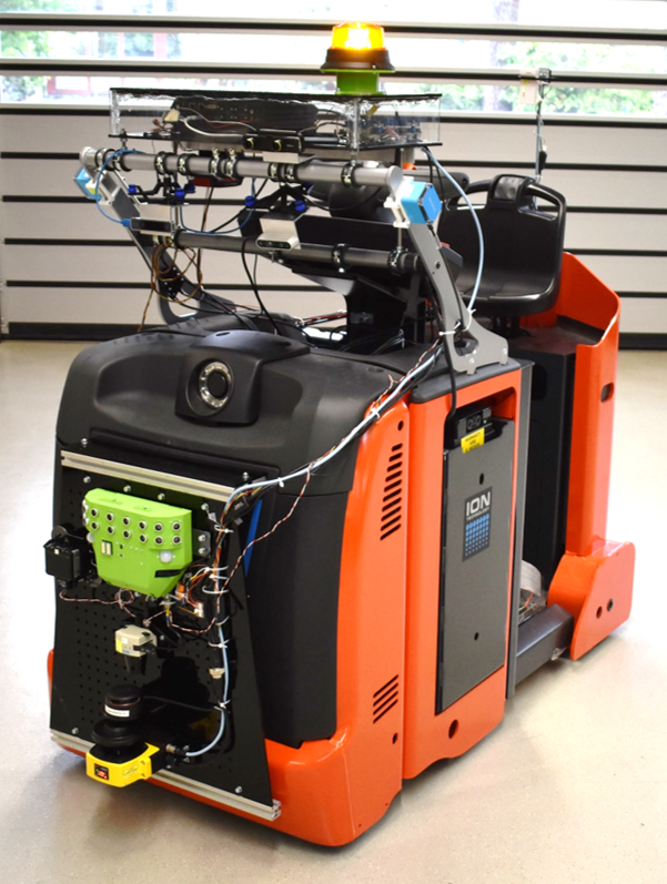 Autonomer Routenzugschlepper Linde P50C ION