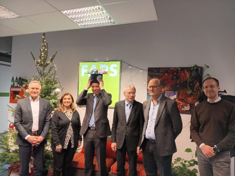 09.12.2024: Sebastian Hörlin schließt seine Promotion erfolgreich ab
