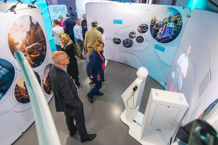 08.03.2024: Lehrstuhl FAPS als Partner der Wanderausstellung „Futur II – Mobilität 2050 in der Metropolregion Nürnberg“