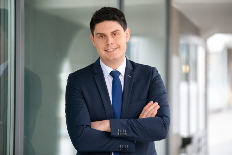 01.07.2024: Neuer Mitarbeiter am Lehrstuhl FAPS | Alexander Schlosser, M.Sc.