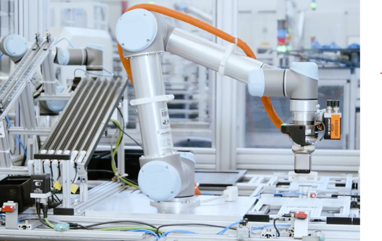 Siemens AG [BA/MA Extern]: Entwicklung einer Methodik zur effizienten Generierung von Trainingsdaten für Vision Language Action (VLA) Modell-basierte Robotermanipulation