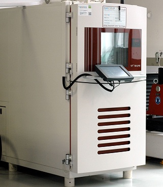 Temperaturschockprüfschrank Vötsch-VT3 7012 P2